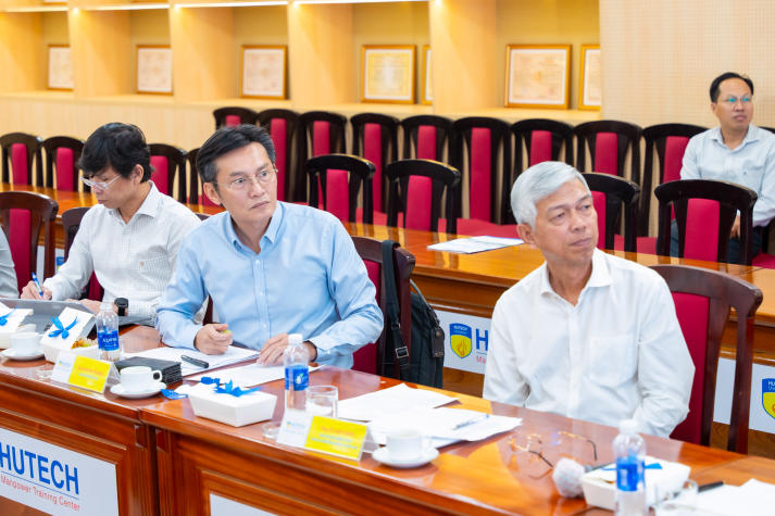HUTECH collaborates with HCMC C4IR to advance digital technology development strategy 51