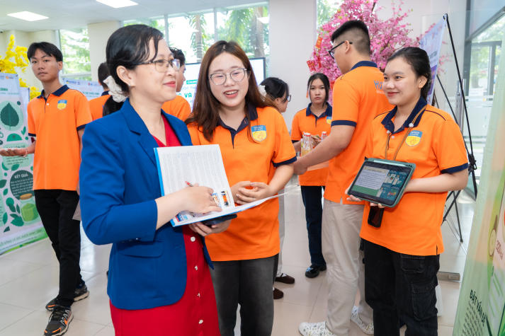Sáng tạo xanh - Dấu ấn sinh viên HUTECH trong xu hướng phát triển bền vững 95
