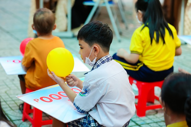 Mùa hè xanh HUTECH 2022: Mặt trận TP.HCM khánh thành sân chơi & tổ chức Ngày hội thiếu nhi tại xã Phú Xuân 121