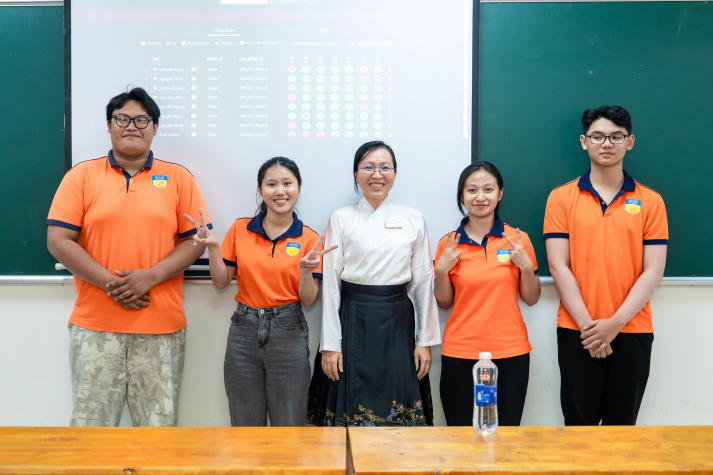 Sinh viên Khoa Trung Quốc học “rung chuông” tri thức, lan tỏa giá trị tư tưởng Hồ Chí Minh 65