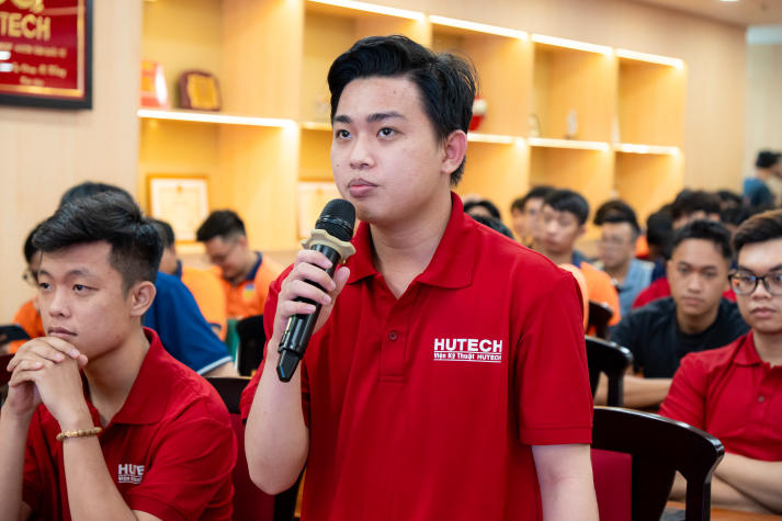 Sinh viên Viện Kỹ thuật “bỏ túi” kỹ năng thiết kế CV chuẩn ngành 55