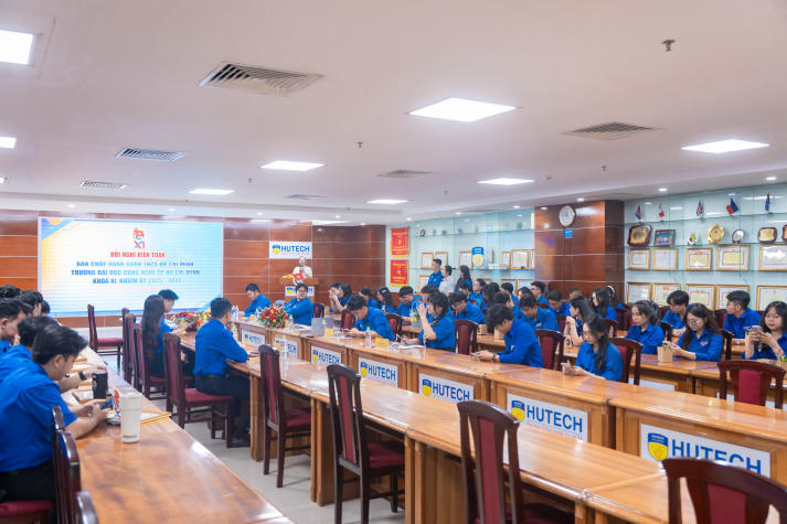 Đoàn - Hội HUTECH kiện toàn đội ngũ, củng cố lực lượng kế thừa cho nhiệm kỳ mới 12