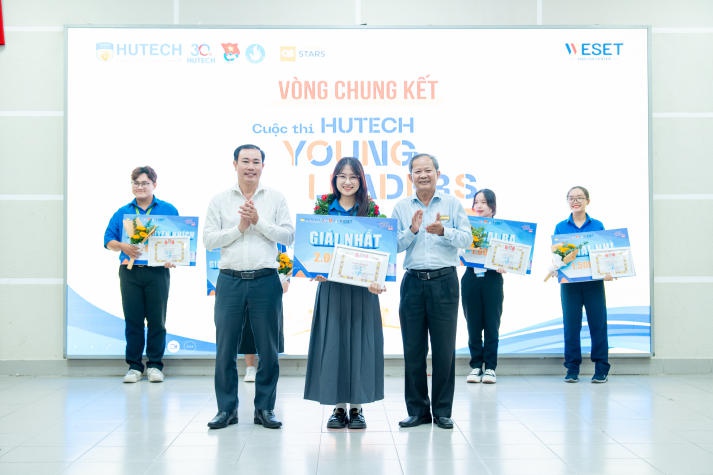 Trần Mỹ Uy - sinh viên Khoa Marketing - Kinh doanh quốc tế giành Quán quân cuộc thi HUTECH Young Leaders 2024 10