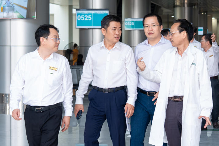 HUTECH và Bệnh viện Đa khoa khu vực Thủ Đức mở rộng hợp tác chuyên sâu trong đào tạo, nghiên cứu y khoa 81