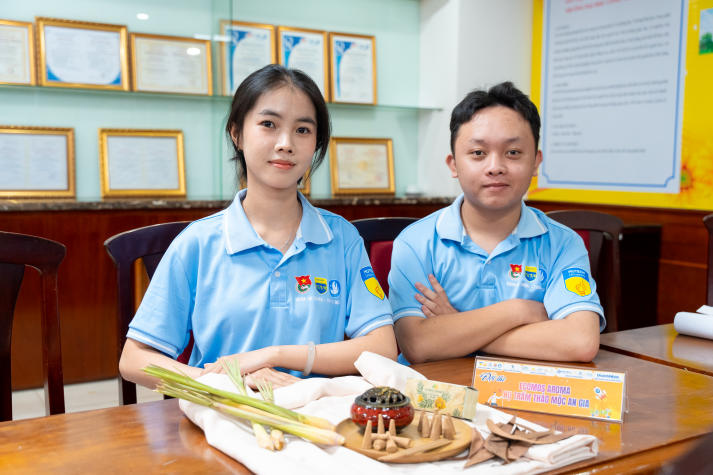 Cổ Mộc Hương “ẵm” giải Quán quân Cuộc thi Ý tưởng khởi nghiệp sáng tạo sinh viên lần 4 96