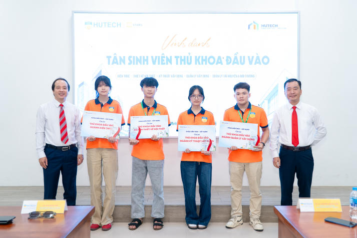 [Video] Khoa Kiến trúc - Xây dựng tiếp lửa động lực cho tân sinh viên K26 88