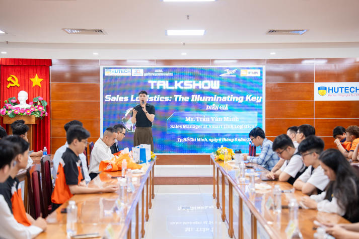 Sinh viên Khoa Quản trị kinh doanh "mở khóa" tiềm năng nghề nghiệp Sales Logistics 67