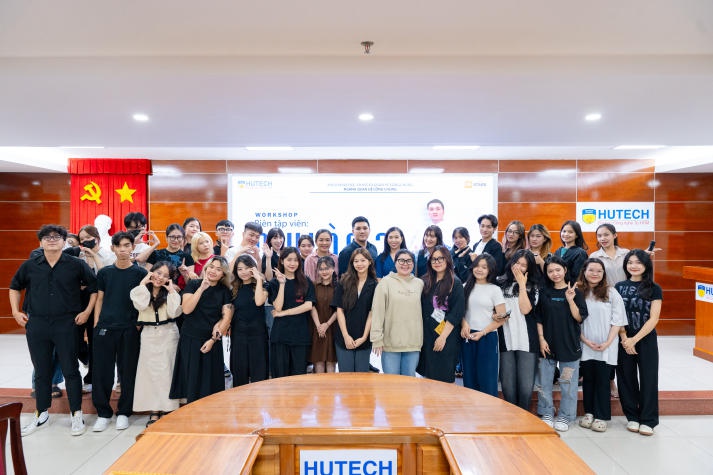 Sinh viên ngành Quan hệ công chúng HUTECH khám phá những bí mật về nghề biên tập viên 79