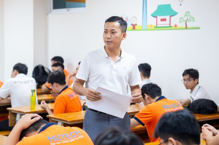 VJIT trang bị hành trang nghề nghiệp trong kỷ nguyên mới cho sinh viên khối ngành Quản trị - Dịch vụ - Truyền thông 70