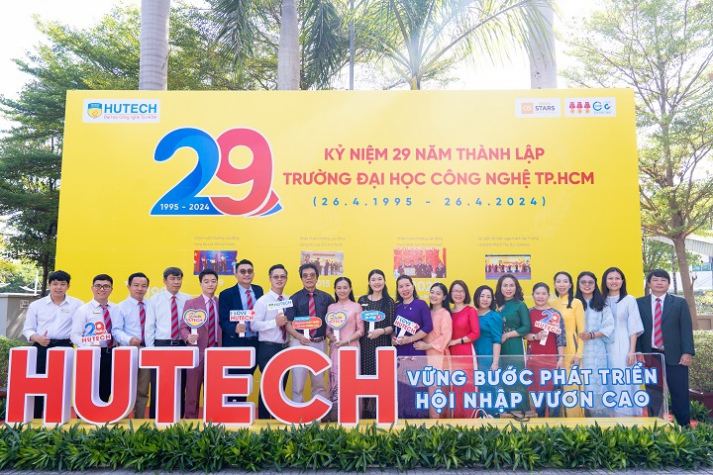 [Video] HUTECH proudly celebrated the 29th establishment anniversary: Steady growth - Prosperous integration 19