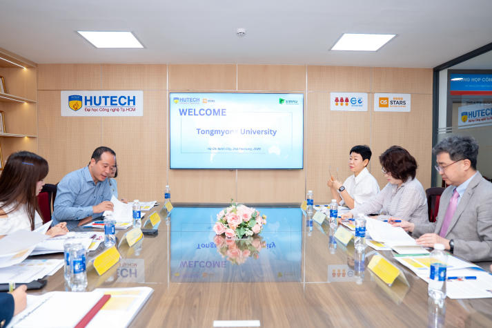 Buổi thảo luận các nội dung hợp tác đào tạo giữa HUTECH và Tongmyong University 15