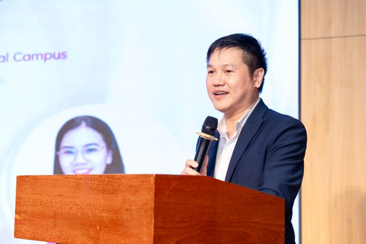 Sinh viên Khoa Thẩm mỹ và Khoa học sự sống học cách giải mã làn da cùng chuyên gia 68