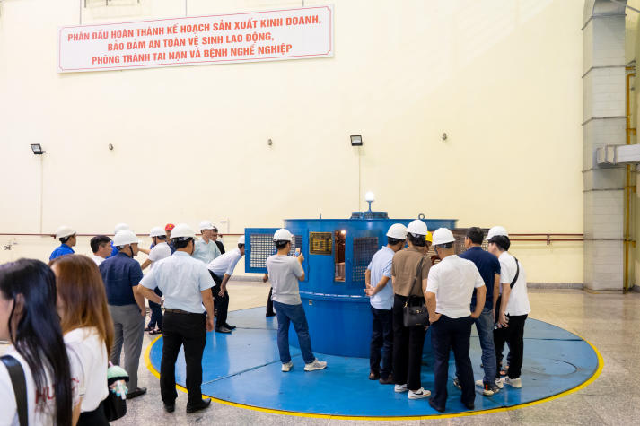 Gắn kết lý thuyết với thực tiễn: Học viên cao học HUTECH tham quan Thủy điện Đa M’Bri (Lâm Đồng) 47