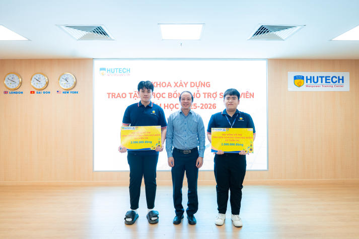 TRAO HỌC BỔNG DOANH NGHIỆP NĂM HỌC 2025-2026 40