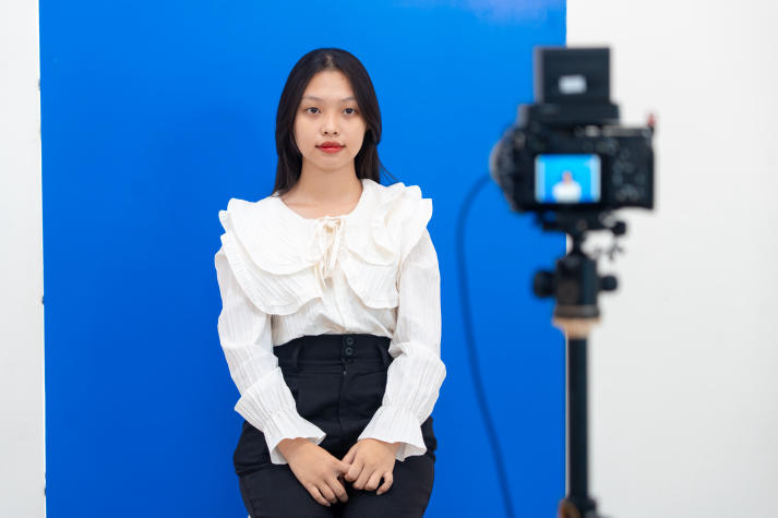 [Video] Tân sinh viên háo hức, phụ huynh hài lòng trong ngày đầu nhập học tại HUTECH 42