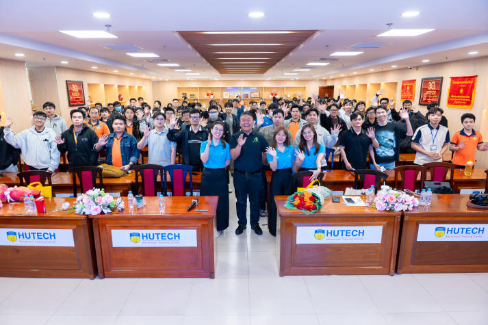 Sinh viên Công nghệ thông tin nâng cấp kỹ năng, sẵn sàng bứt phá trong kỷ nguyên AI 55