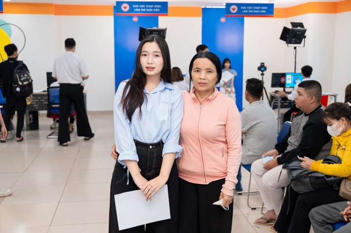 Từ lời khuyên của anh chị đi trước, tân sinh viên mạnh dạn chọn HUTECH cho hành trình đại học 20