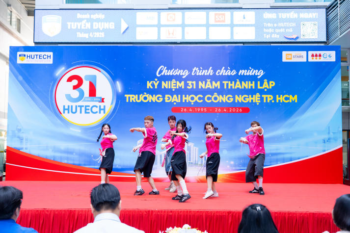 [Ảnh] Rộn ràng chuỗi hoạt động chào tuổi mới, lan tỏa khí thế và khát vọng vươn xa 252