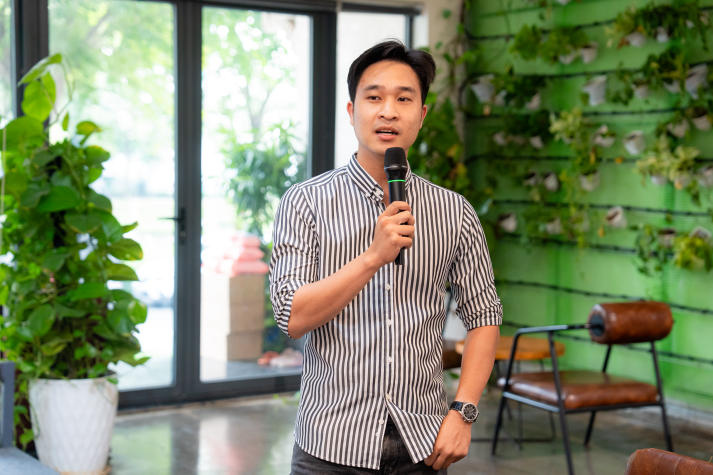 Sinh viên VKIT trải nghiệm không gian sáng tạo, học hỏi chiến lược marketing tại Tmark 5