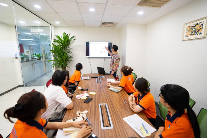 Sinh viên Khoa Nhật Bản học tích luỹ nhiều kiến thức hữu ích tại chuyến tham quan Công ty TNHH Pasona Tech 65