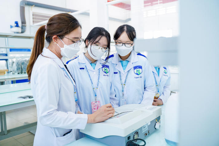 [Hướng nghiệp 2026] Kỹ thuật xét nghiệm y học: Ngành học “đứng sau” mọi chẩn đoán 56