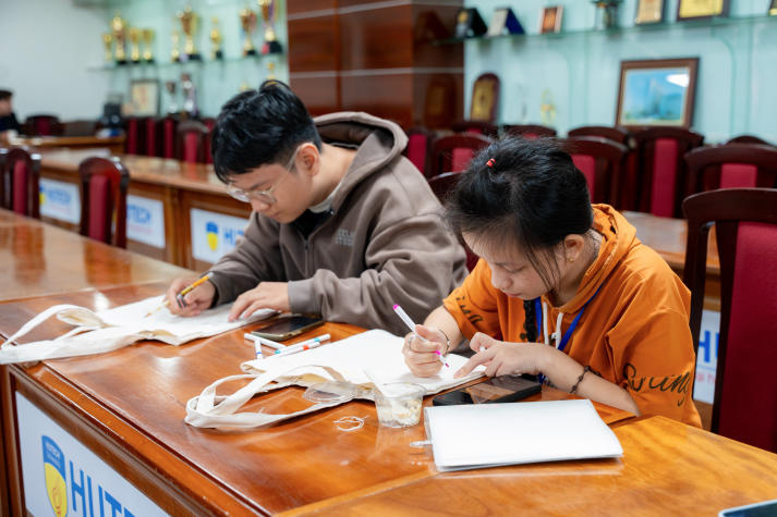 [Ảnh] Bế giảng lớp học Thủ ngữ: Khi những đôi tay biết nói kể câu chuyện của sự thấu hiểu 49