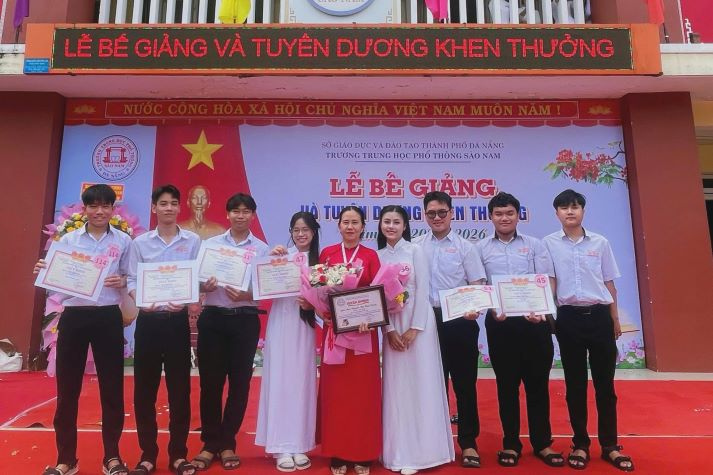 [Gương mặt tân sinh viên] Nguyễn Thế Dũng: Khi thế mạnh Tin học trở thành “bệ phóng” cho ước mơ Công nghệ thông tin 16