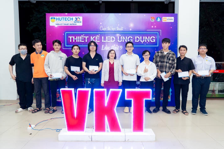 HUTECH bùng nổ bữa tiệc ánh sáng với Cuộc thi Thiết kế LED ứng dụng lần thứ 9 165