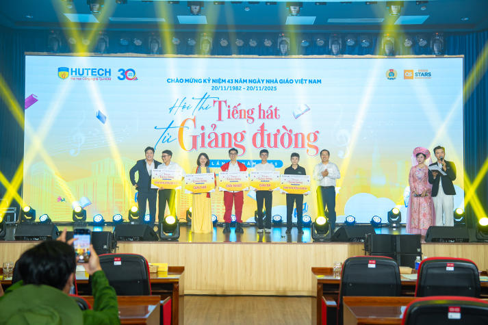 Một mùa giai điệu thăng hoa: HUTECH tôn vinh tháng 11 qua “Tiếng hát từ giảng đường” 2025 213