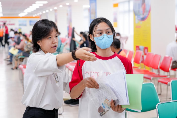 [Video] Cần hỗ trợ về ký túc xá, nhà trọ, tân sinh viên HUTECH làm gì? 39
