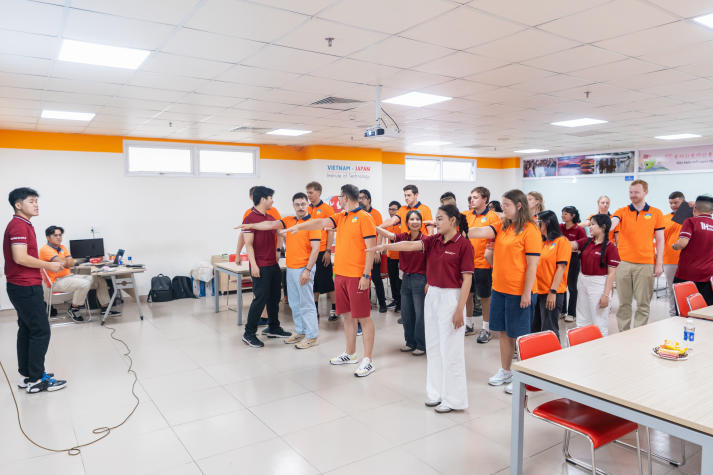 Sinh viên HUTECH giao lưu văn hóa cùng đoàn sinh viên quốc tế đến từ Đan Mạch 71