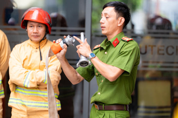 [Video] HUTECH tổ chức diễn tập PCCC & CNCH: Nâng cao năng lực ứng phó, bảo đảm an toàn học đường 55