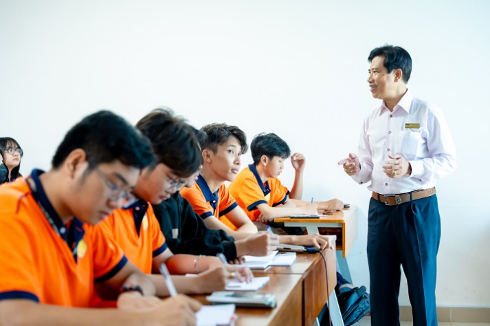 [HUTECH tôi yêu] Một thời để nhớ 24