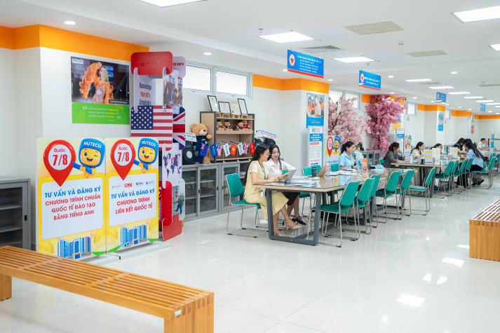 HUTECH hoàn tất công tác chuẩn bị, sẵn sàng đón thí sinh nhập học 65