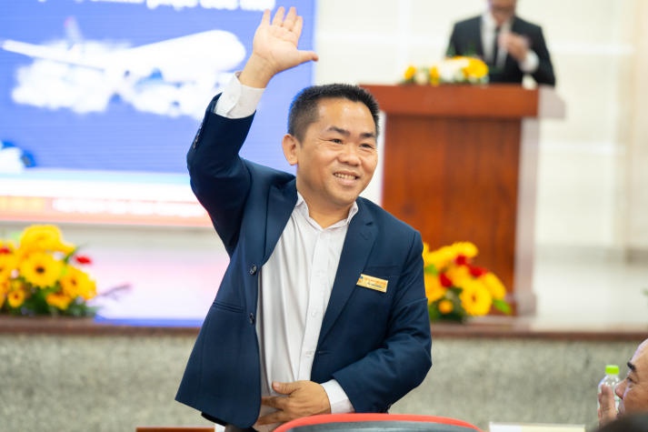 [Video] CEO Nguyễn Quốc Kỳ kể chuyện chinh phục ước mơ cùng sinh viên HUTECH 192