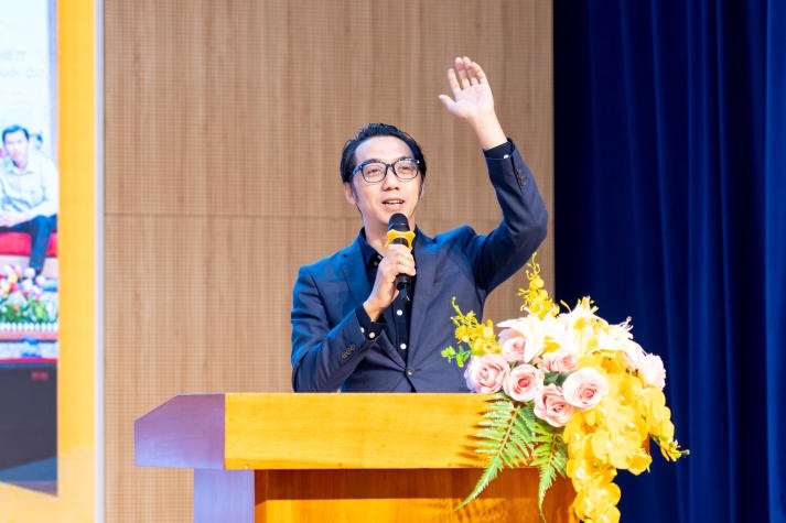 Kỹ sư công nghệ thông tin tương lai của HUTECH được chuyên gia đồng hành định hướng nghề nghiệp 52