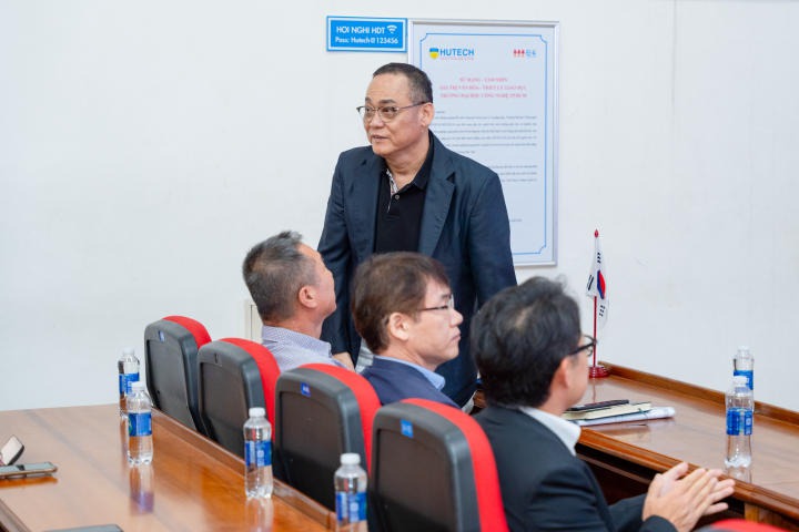[Video] Viện Công nghệ Việt - Hàn HUTECH tổ chức lễ khai giảng, chính thức khởi động năm học mới 41