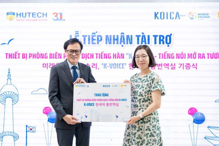HUTECH enhances Korean language learning experience with international standard “K-VOICE” Interpretation and Translation Lab 67