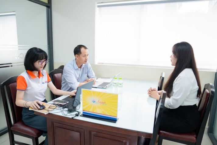 Trải nghiệm phỏng vấn cùng nhà tuyển dụng, sinh viên Khoa Tiếng Anh tăng kỹ năng nghề nghiệp 42