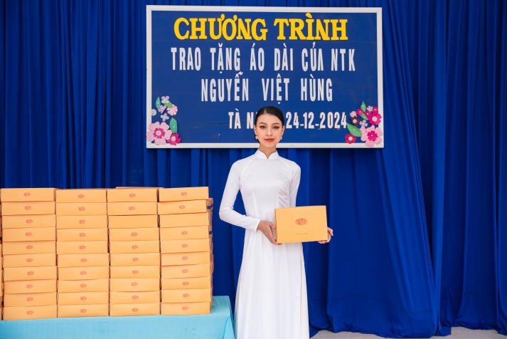 Thí sinh Miss HUTECH 2025 toả sáng trong phần thi trình diễn thời trang tại Lâm Đồng 40