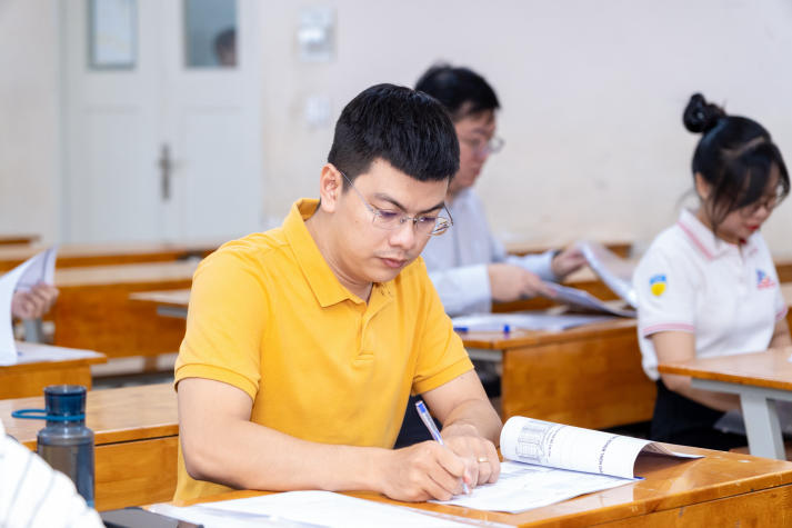 HUTECH chuẩn hóa nghiệp vụ coi thi, sẵn sàng cho kỳ thi học kỳ I năm học 2026-2027 41