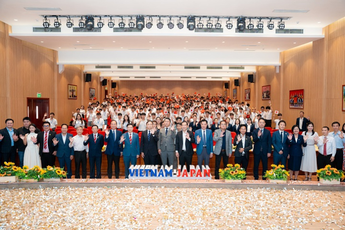 [Video] VJIT Connect 2025: Cầu nối sinh viên - doanh nghiệp và định hình tương lai 84