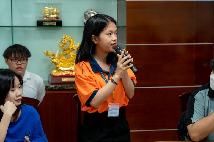 Sinh viên Khoa Tài chính - Thương mại tìm hiểu về thương mại điện tử cùng chuyên gia Lazada 75