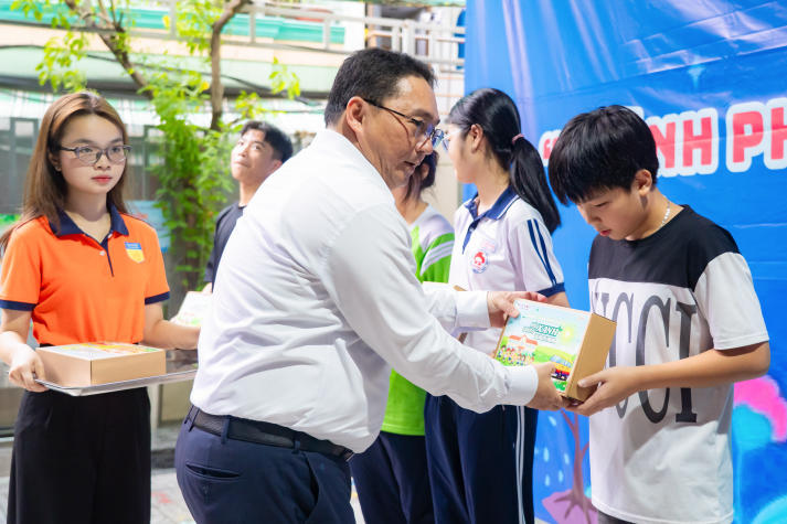 Kết nối cộng đồng, lan tỏa hoạt động xanh cùng sinh viên Khoa Tài chính - Thương mại 69