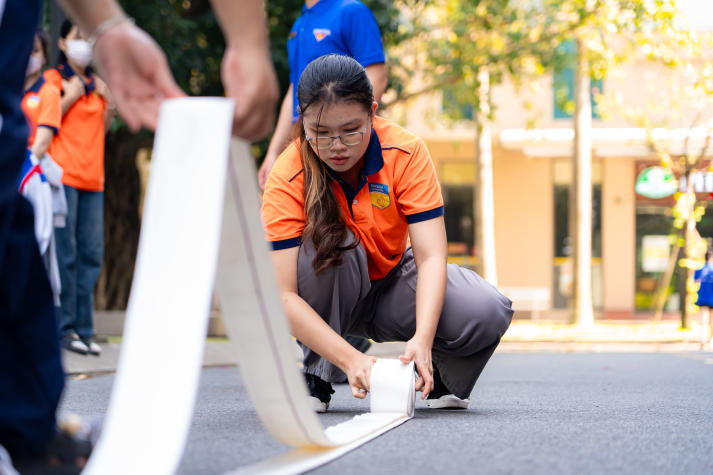 Trang bị kỹ năng ứng phó với hỏa hoạn: HUTECH tổ chức diễn tập PCCC & CNCH tại Thu Duc Campus 68