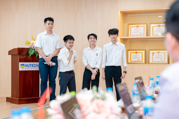 [Video] ​AI Challenge 2025 - Các kỹ sư tương lai "trình làng" những giải pháp AI cho địa lý số 37