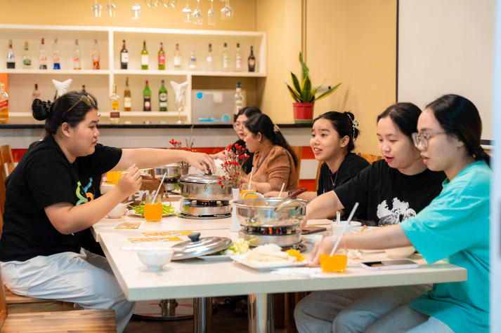 Buffet lẩu 99K đậm vị Tết miền Nam - Đồ án tốt nghiệp “đưa thực khách về nhà” của sinh viên HUTECH 26