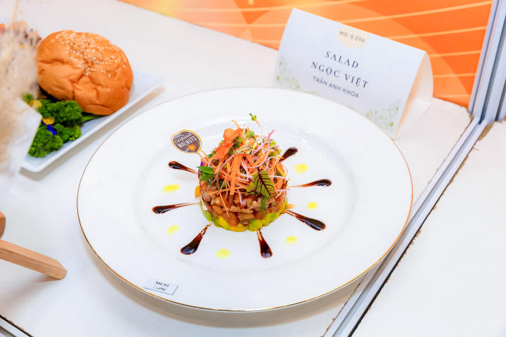Sinh viên HUTECH ghi dấu ấn với loạt thành tích ấn tượng tại Master Chef of Foodex 2026 51
