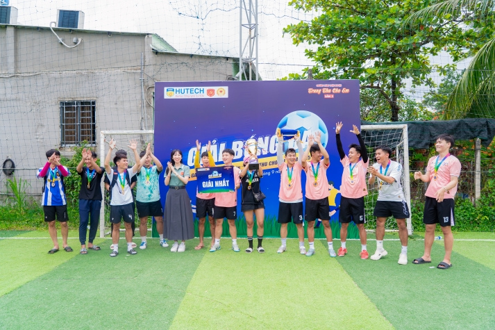 Giải bóng đá Chi bộ 17: Chung sức gây quỹ, thắp sáng mùa Trung thu cho trẻ em Vĩnh Long 125