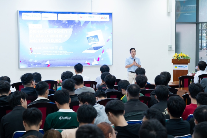 HUTECH IT OPEN DAY 2025 - chuỗi sự kiện vàng cho sinh viên Công nghệ thông tin sắp bùng nổ 44